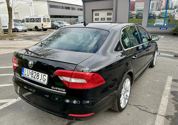 Skoda Superb cena 53900 przebieg: 212000, rok produkcji 2014 z Lublin małe 137